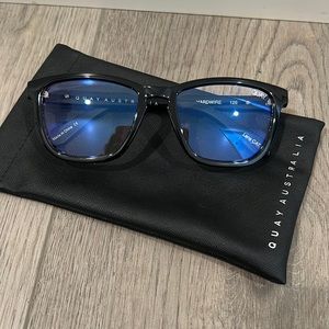 Black QUAY Hardwire Blue Light Cateye Glasses